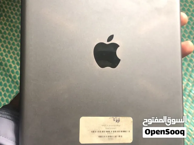 ايباد ايفون اير