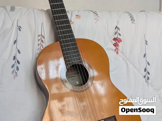 للبيع جيتار كلاسيكي C40