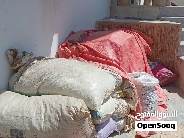 للبيع نفيعت تمر ممتاز للمواشي جواني كبار الجونيه  5ريال