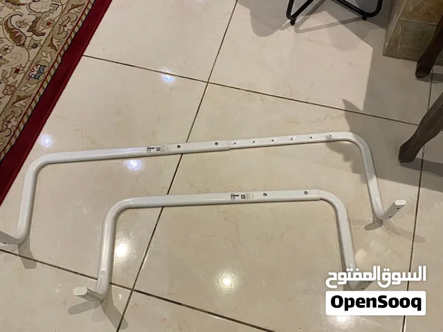 علاقات للملابس