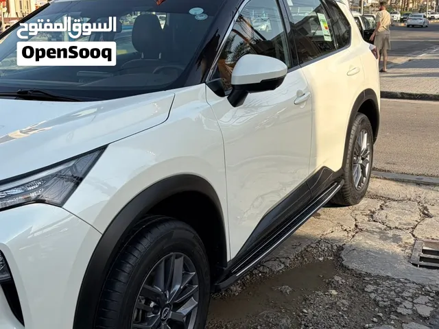 نيسان اكستريل وكالة السور بعده داخل الضمان