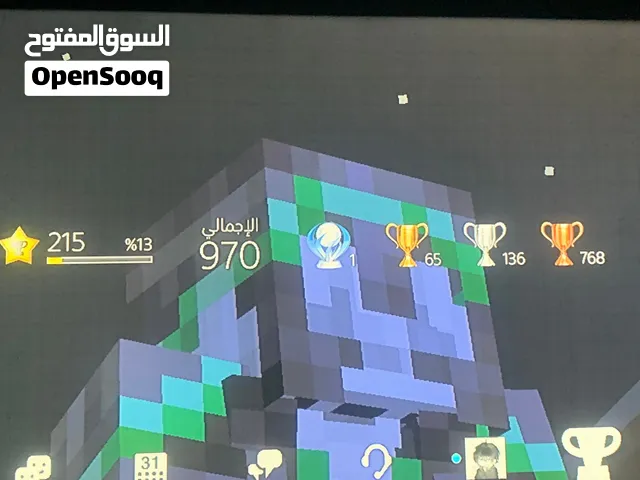 حساب بليستيشن مليء بالالعاب لفل مرتفع للبيع ويوجد ايضا جهاز بليستيشن برو