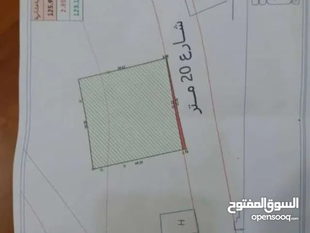 ارضية بالحوبان خلف المدرسة التركية القصبه ب3 مليون وخمس