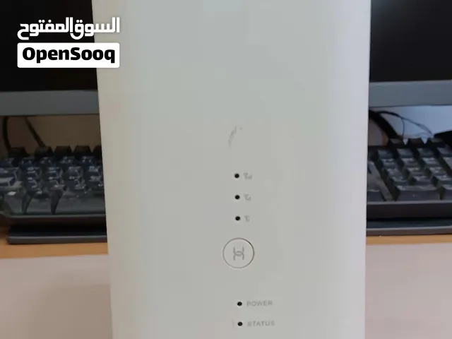 راوتر هواوي المنزلي المطور 4G+ بحالته ممتازة.. ملك السرعة والاستقرار