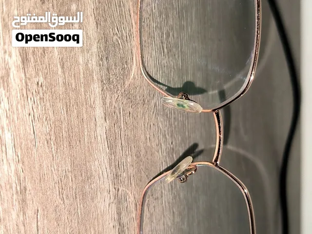 اطار وعدسات طبية