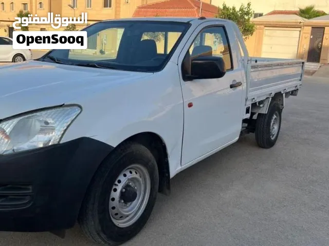 ونيت نقل عفش داخل وخارج الرياض ونيت لنقل الاغراض المنزليه والمكتبيه داخل وخارج الرياض