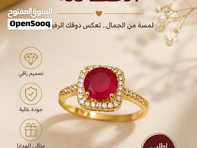 إكسسوارات نسائية وبجامات أنيقة بأسعار مميزة