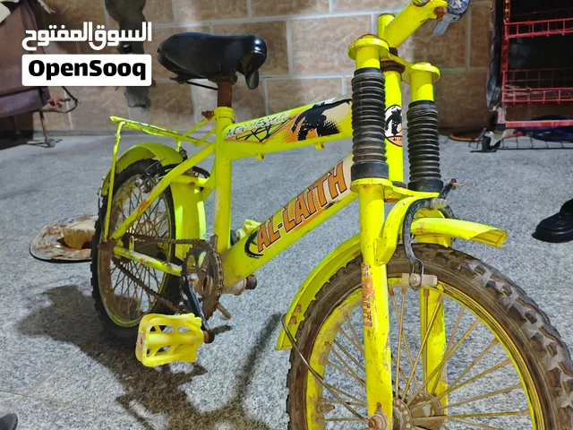 بايسكل ولادي للبيع يفيد لأبنك الصغير لأخوك الصغير وسعره مناسب