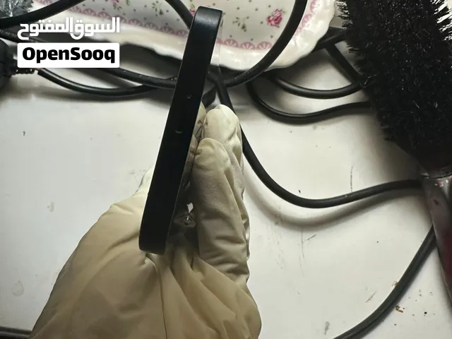 Apple iPhone 12 64 GB in Abu Dhabi