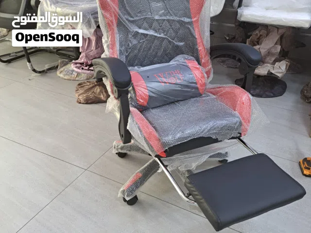 كرسي جيمنج للمحترفين مزود ب3ماكينات ومساج  ظهر قابل للتعديل مسند قدم