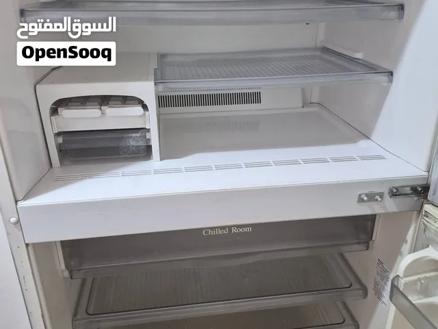 ثلاجة شارب