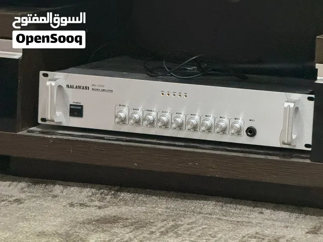 جوز سماعات مع جهاز كهرباء