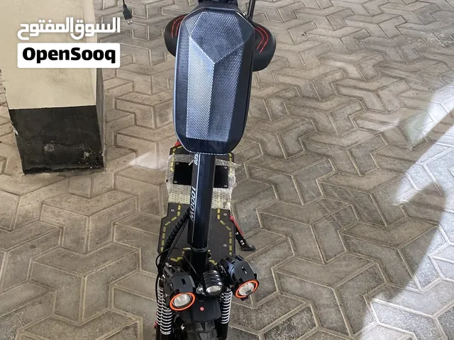 90للبيع سكوتر  ماي توبز مستعمله قلبل