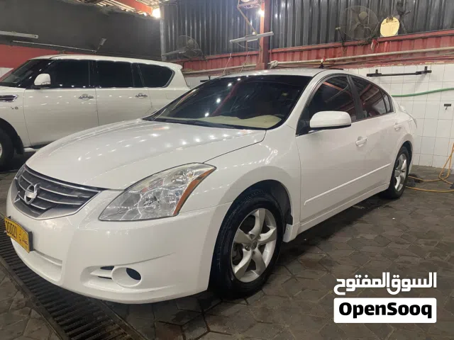 Used Nissan Altima in Buraimi