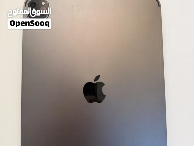 Apple iPad Pro 11 128 GB in Buraimi