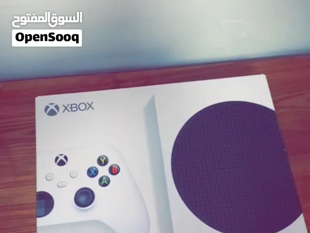 Xbox Series S شبه جديد مع للتواصل او الاستفسار عبر الرسائل