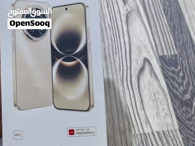 هواوي نوفا 15 ماكس مستخدم قليل ونضيف جدا جدا بس فطر بسيط بل كامرة ما مئثر علة كامرة