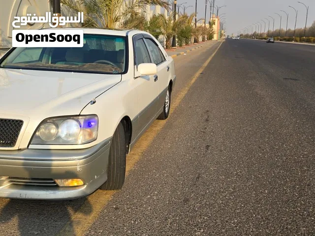 تيوتا كراون ملكه