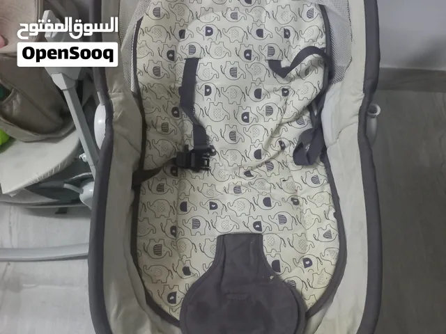 سرير اطفال