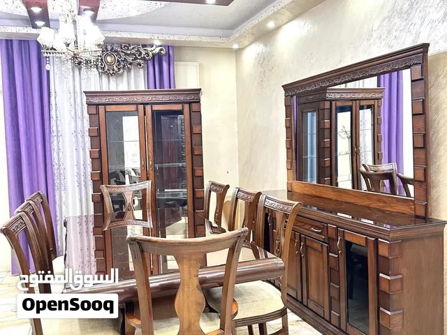 غرفة سفره ثقيلة