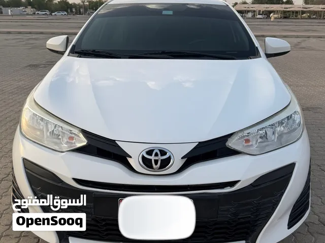 تويوتا يارس هاتشباك
