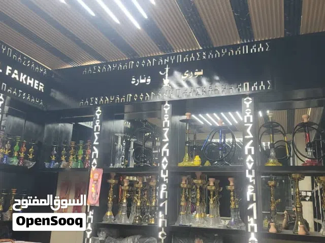 احمد الرحبي تفيذ اعمال التخشيب الديكور والزجاج