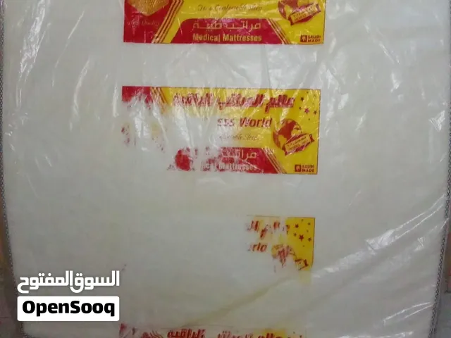 مرتبه سرير عرض 2متر بغلافها للبيع