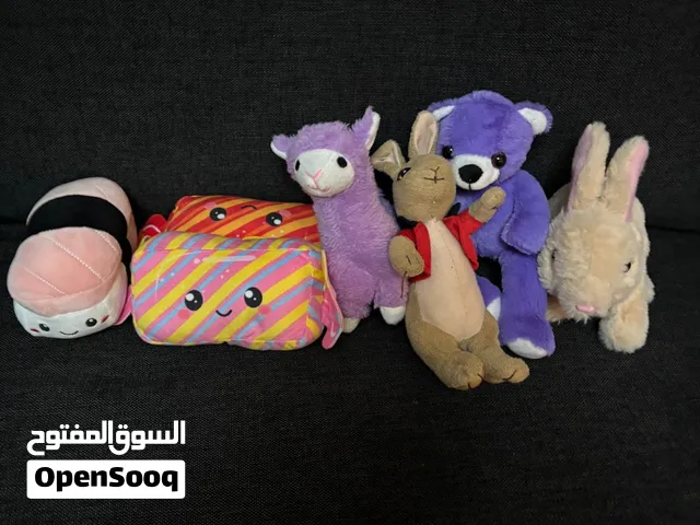 Set of plushies without purple bear