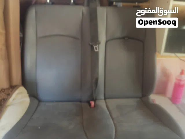 كراسي باص ڤيتو وكاله كراسي اماميه مع الجسر