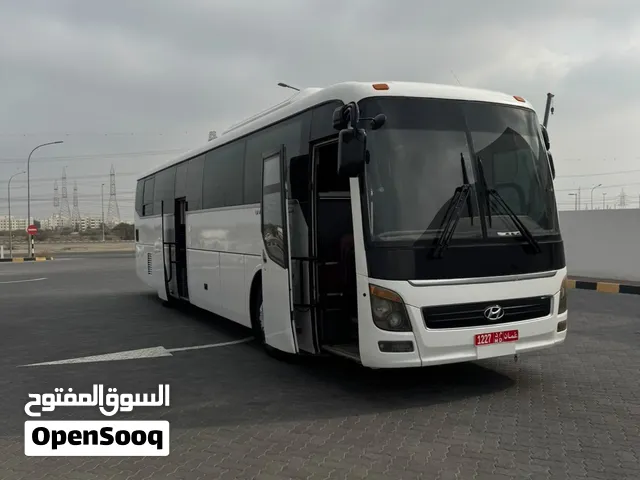 باص هوينداي 46 راكب