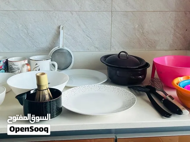 اطباق الطعام مستعملة