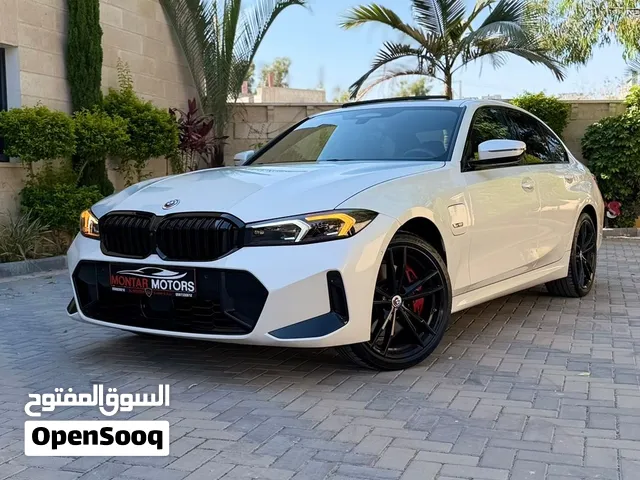 BMW 330e موديل 2023
