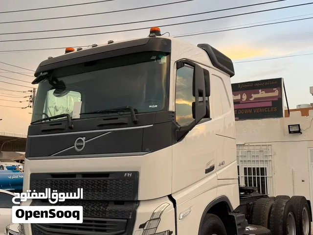 فولفو راس 6 ويل موديل 2022 خليجي عُمان  VOLVO 2022 TRAK 6 WEEL GCC OMAN