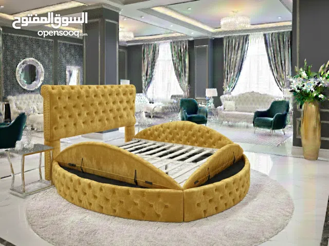 سرير كابتوني دائري ملكي لأصحاب الذوق الرفيع  تصميم فخم وعملي مساحات تخزين فخامة الفنادق في منزلك