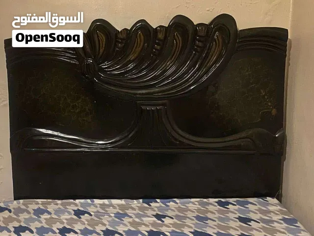 غرفة نوم مستعملة كاملة