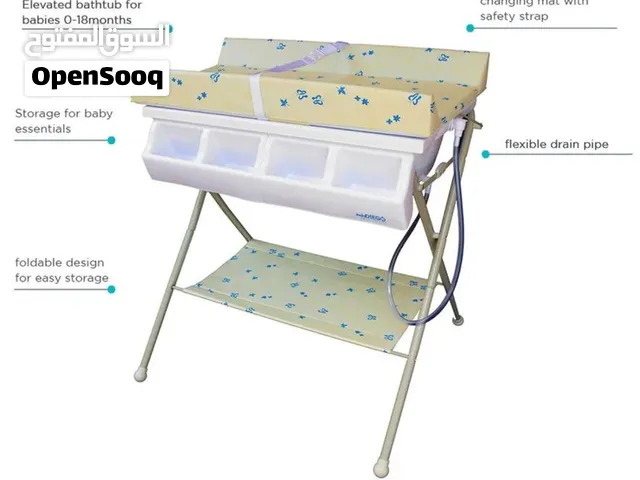Foldable Baby Changing Table with Bath and Storage