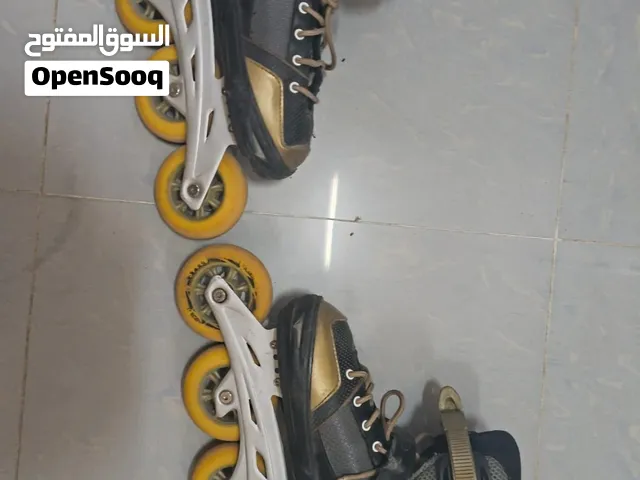skating shoes adjustable