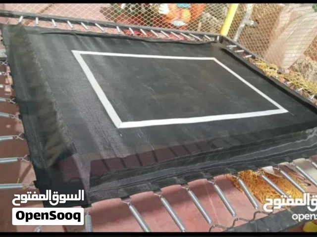 خدمة تفصيل ارضية ترامبولين  وتركيب بايب مواسير فوم سيفتي لعمدان الحديد لمناطق الالعاب و شبك بلاستيك