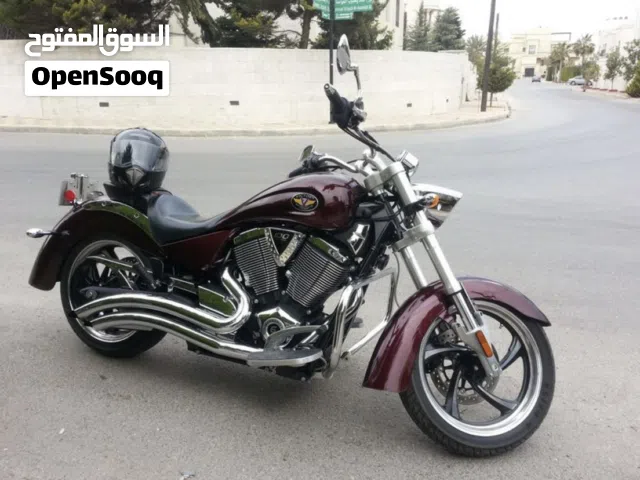 فيكتوري كنج بن 2010
