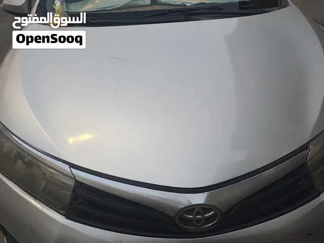 Toyota Corolla 2015 Manual giar