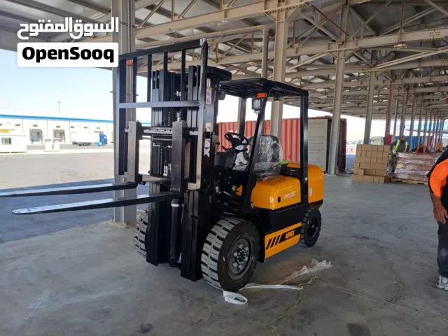 رافعة شوكية ماركة VMAX