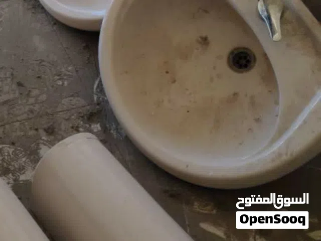 للبيع حال الوكالة مغسلة  وكالة شغل علي فحص