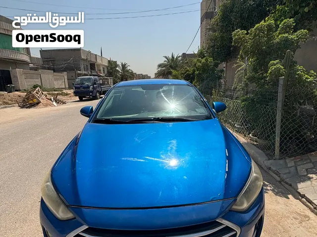 2018 Hyundai Elantra SE