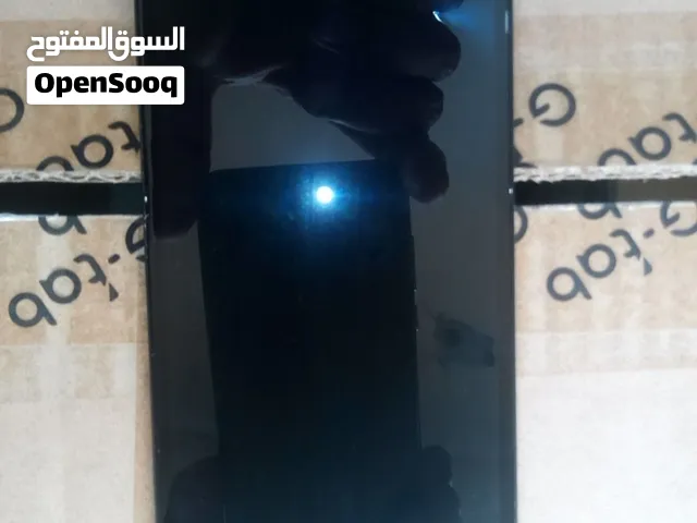 شاشة Iphone 11 + شاشة Iphone X + بطاريات Iphone 13 جداد Zero
