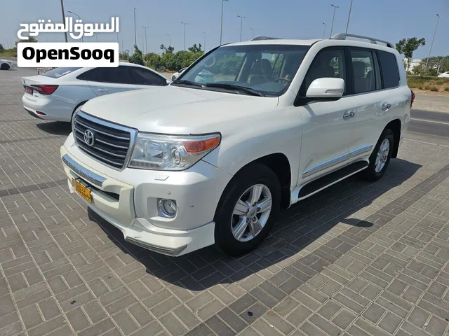 Used Toyota Land Cruiser in Muscat