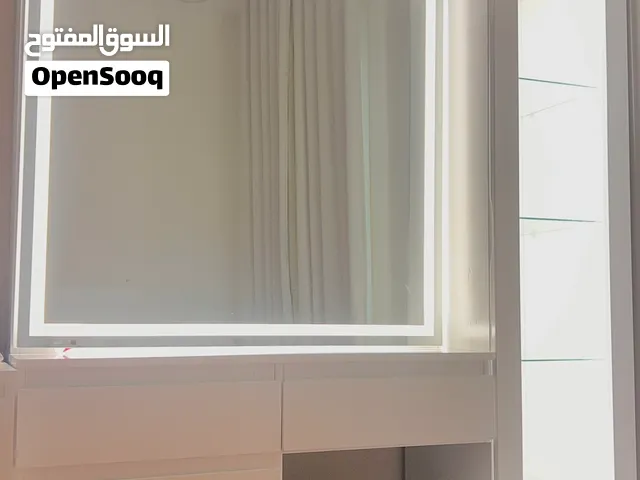 للبيع تسريحة كاملة