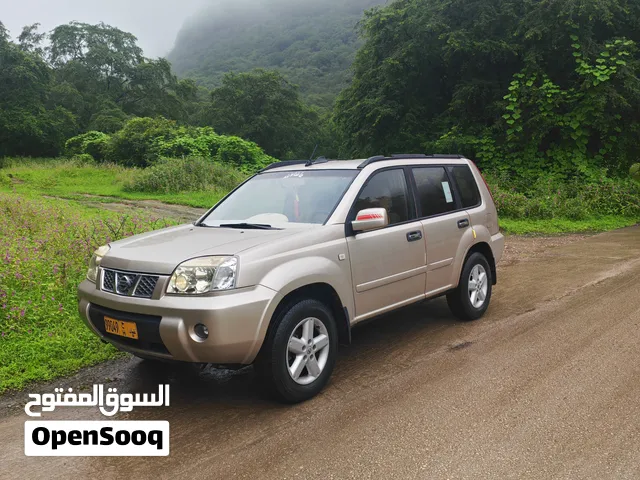 Used Nissan X-Trail in Al Dakhiliya