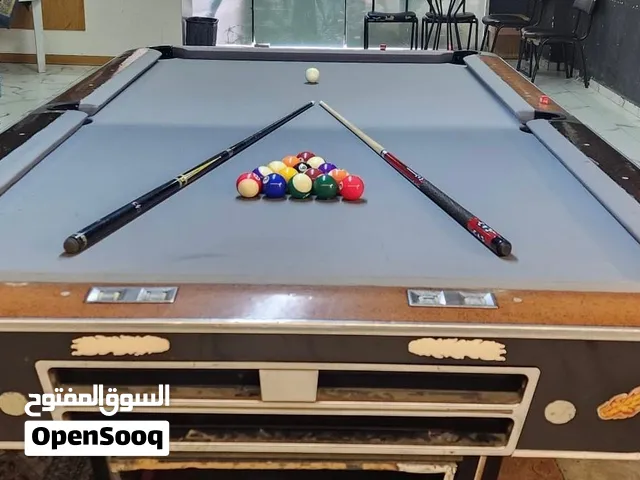 طاولة بلياردو