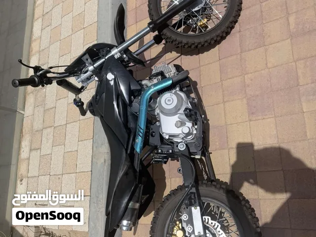 125cc xyps dirt bike like new 20 km used