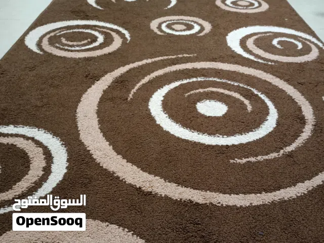 سجاد مستعمل بحالة ممتازه للبيع